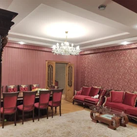 In Baku 170.0 m² apartment is for sale - Image 2