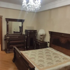 In Baku 170.0 m² apartment is for sale - Image 4