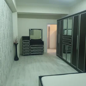 In Baku 72.0 m² apartment is for rent - Image 3