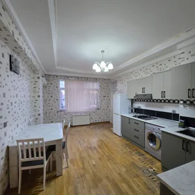 In Baku 122.0 m² apartment is for sale - Image 2