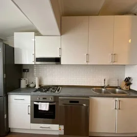 In nan 95.0 m² apartment is for rent - Image 2