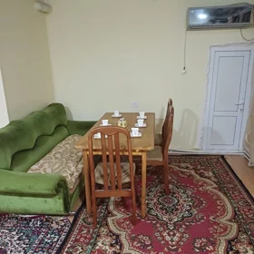 In Baku 50.0 m² house with 3.0 rooms is for rent - Image 4