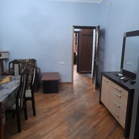 In Baku 110.0 m² apartment is for rent - Image 2