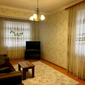 In Baku 90.0 m² apartment is for rent - Image 2