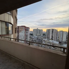 In Baku 176.0 m² apartment is for sale - Image 4