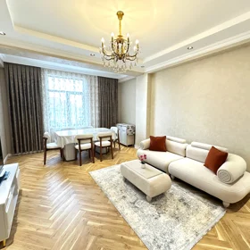 In Baku 70.0 m² apartment is for rent - Image 2