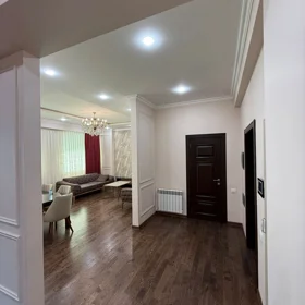 In Baku 117000.0 m² apartment is for sale - Image 3