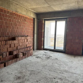 In Baku nan m² apartment is for sale - Image 4