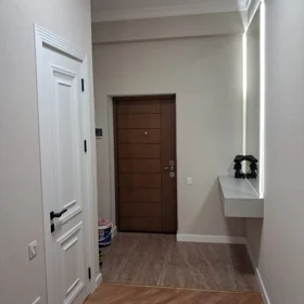 In Baku 93.0 m² apartment is for sale - Image 2