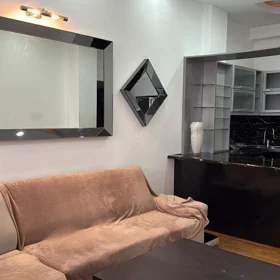 In Baku 70.0 m² apartment is for rent - Image 3