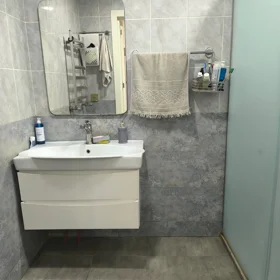 In Baku 87.0 m² apartment is for sale - Image 3