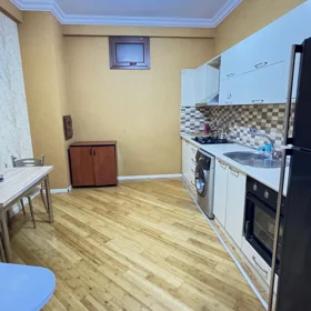 In Baku 80.0 m² apartment is for rent - Image 4