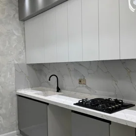 In Baku 70.0 m² apartment is for sale - Image 5