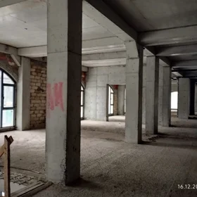 In Baku 400.0 m² commercial is for rent - Image 3