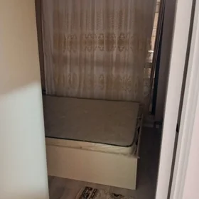 In Baku 70.0 m² apartment is for rent - Image 3