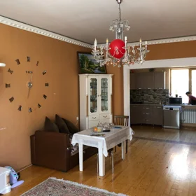 In Baku 360.0 m² house with 7.0 rooms is for sale - Image 4