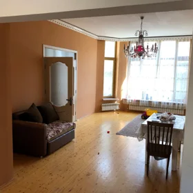 In Baku 360.0 m² house with 7.0 rooms is for sale - Image 5