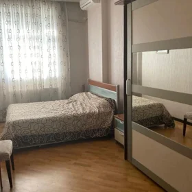 In Baku 65.0 m² apartment is for rent - Image 4