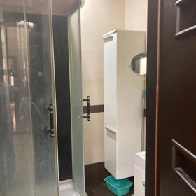 In Baku 65.0 m² apartment is for rent - Image 5