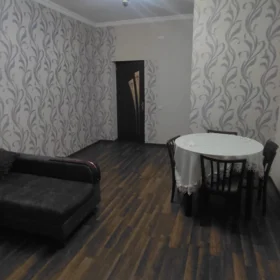 In Baku 60.0 m² apartment is for rent - Image 2