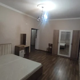 In Baku 60.0 m² apartment is for rent - Image 5