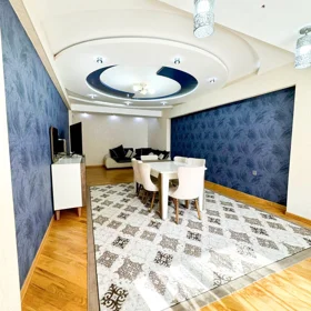 In Baku 90.0 m² apartment is for rent - Image 2