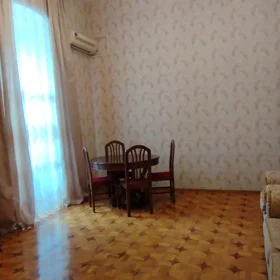 In Baku 80.0 m² apartment is for rent - Image 4