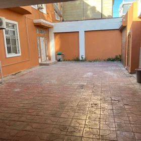 In Baku 572.0 m² house with 8.0 rooms is for rent - Изображение 2