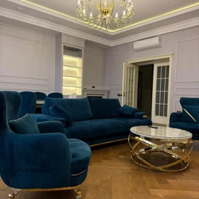 In Baku 180.0 m² apartment is for rent - Image 4