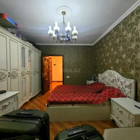 In Baku 70.0 m² apartment is for rent - Image 4
