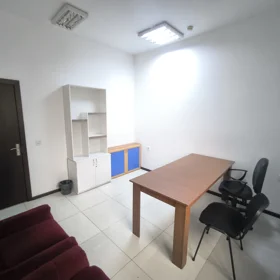 In Baku 19.0 m² office is for rent - Image 3