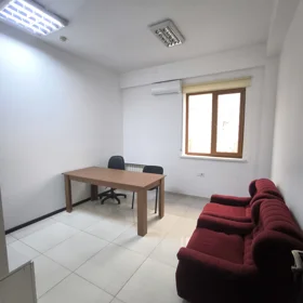 In Baku 19.0 m² office is for rent - Image 4