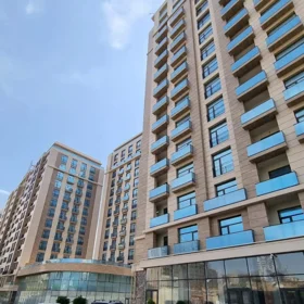 In Baku 98.0 m² apartment is for sale