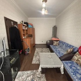 In Baku 45.0 m² apartment is for sale - Image 3