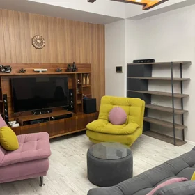 In Baku 190.0 m² apartment is for rent - Image 4