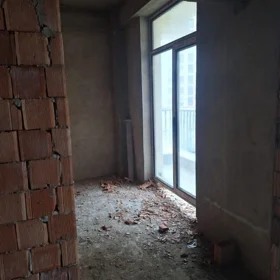 In Baku nan m² apartment is for sale - Image 4