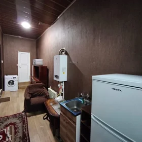 In Baku 50.0 m² house with 2.0 rooms is for rent - Image 3