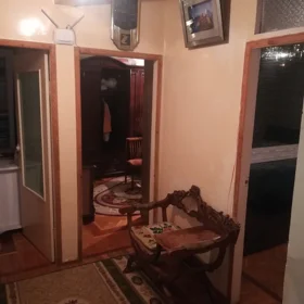 In Baku 72.0 m² apartment is for sale - Image 5