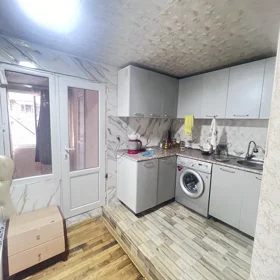 In Baku 60.0 m² apartment is for rent - Image 5