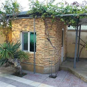 In Baku 270.0 m² house with 6.0 rooms is for sale - Image 4