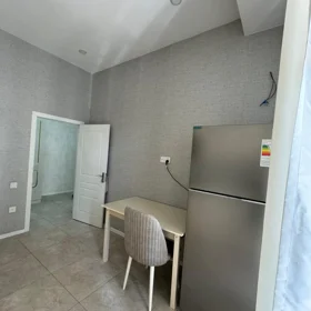 In Baku 70.0 m² apartment is for rent - Image 4