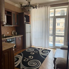 In Baku 85.0 m² apartment is for rent - Image 3