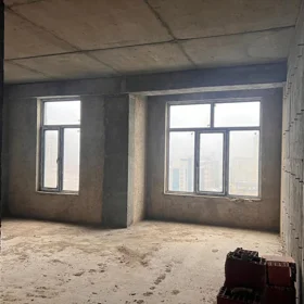 In Baku nan m² apartment is for sale - Image 5