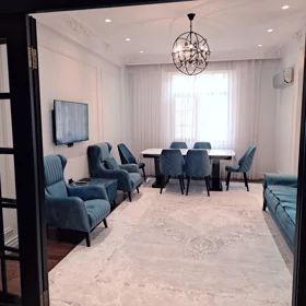 In Baku 120.0 m² apartment is for rent - Image 2