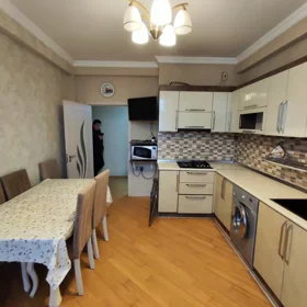 In Baku 120.0 m² apartment is for rent - Image 5