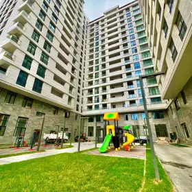 In Baku 65.0 m² apartment is for rent - Image 2