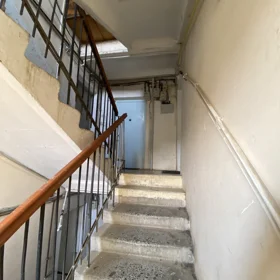 In Baku 50.0 m² apartment is for sale - Image 2