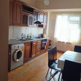 In Baku 100.0 m² apartment is for sale - Image 4