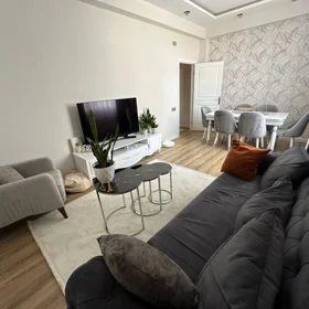 In Baku 65.0 m² apartment is for rent - Image 2