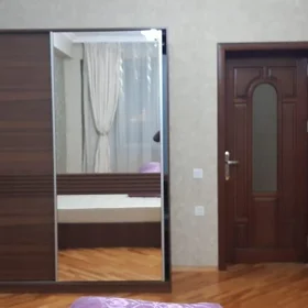 In Baku 90.0 m² apartment is for rent - Image 4